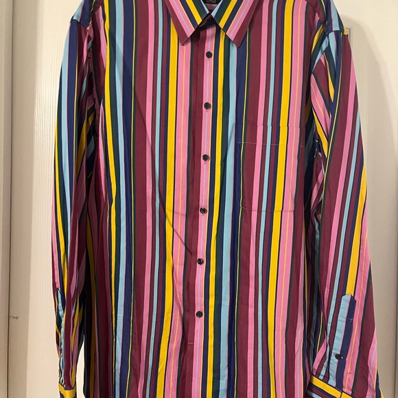 Men’s Paul Frederick Button down long sleeve shirt. - Picture 2 of 3